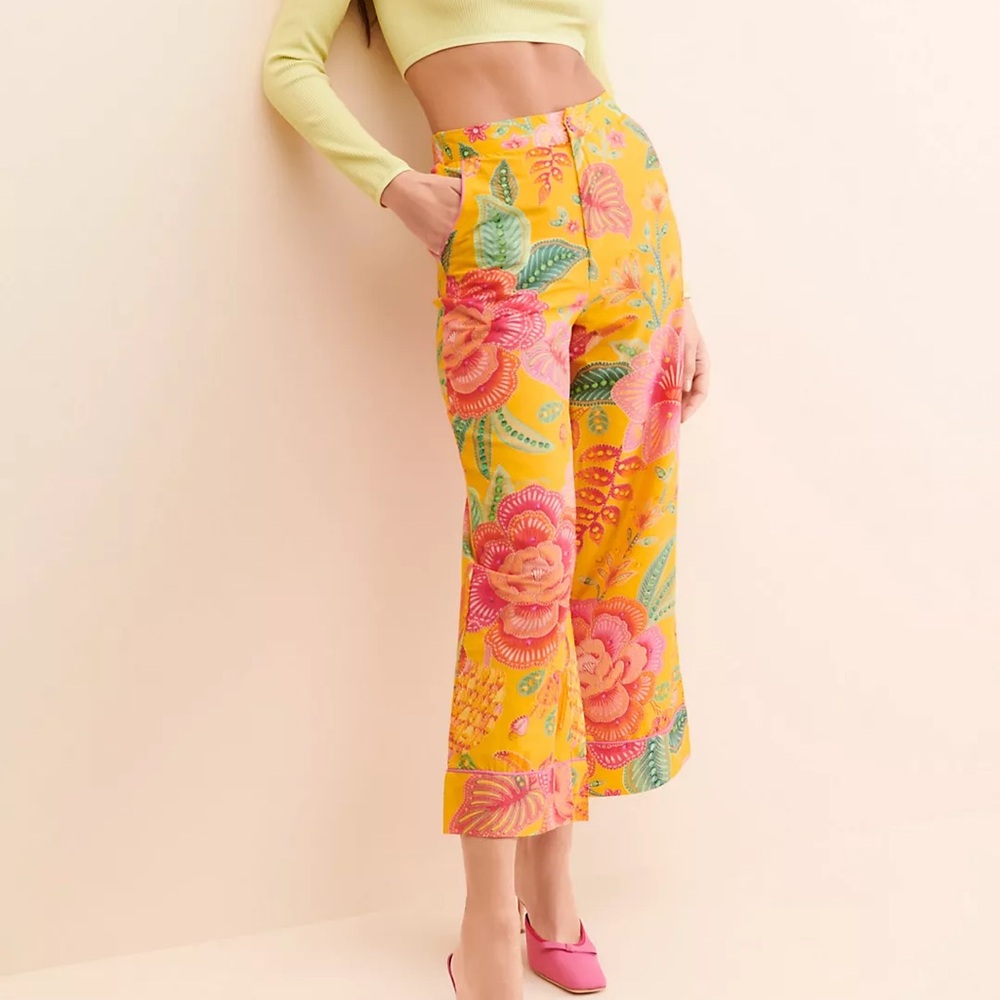 Farm Rio Macaw Bloom Pants Size Small